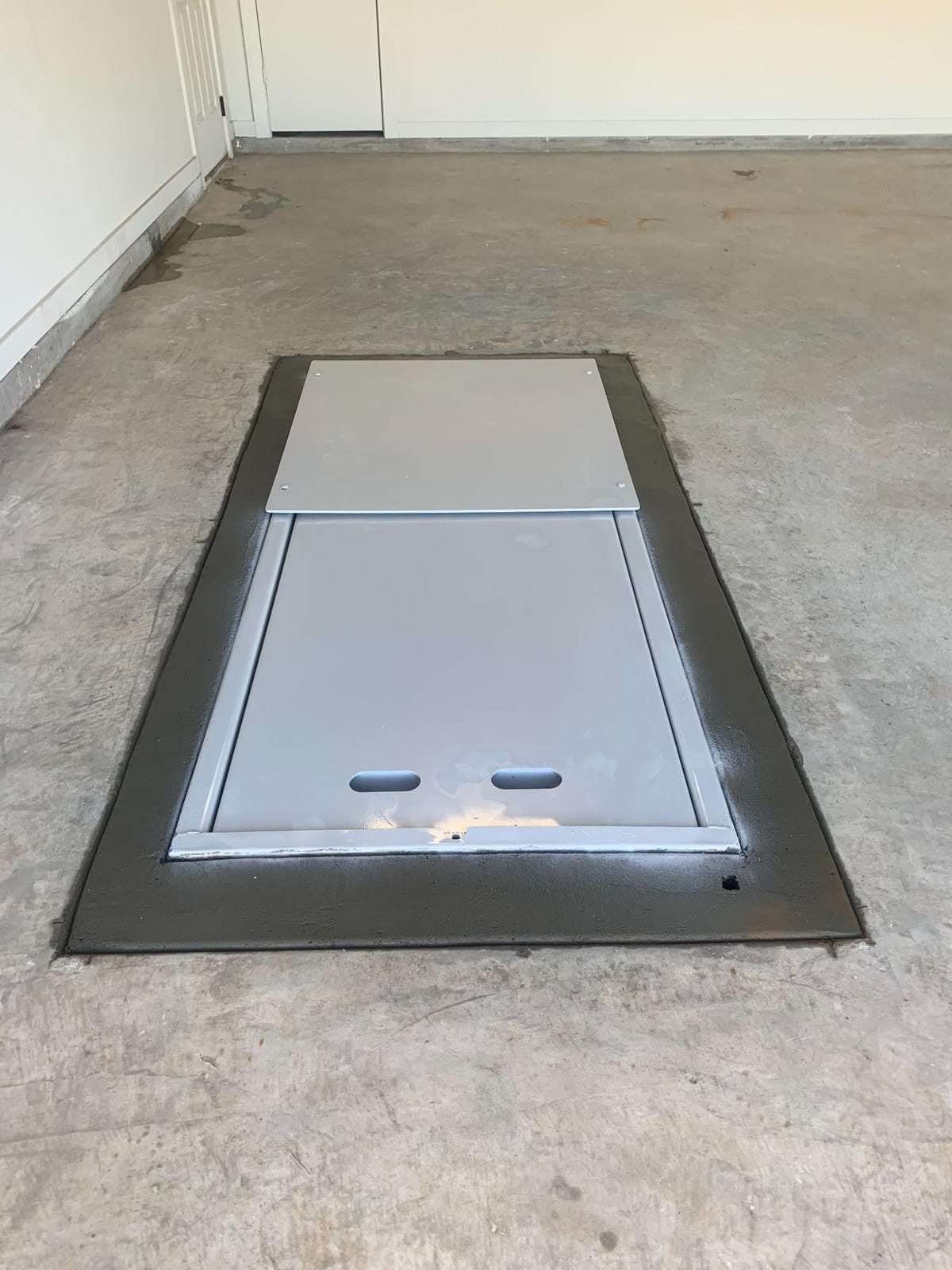 GZ Garage Floor Shelter