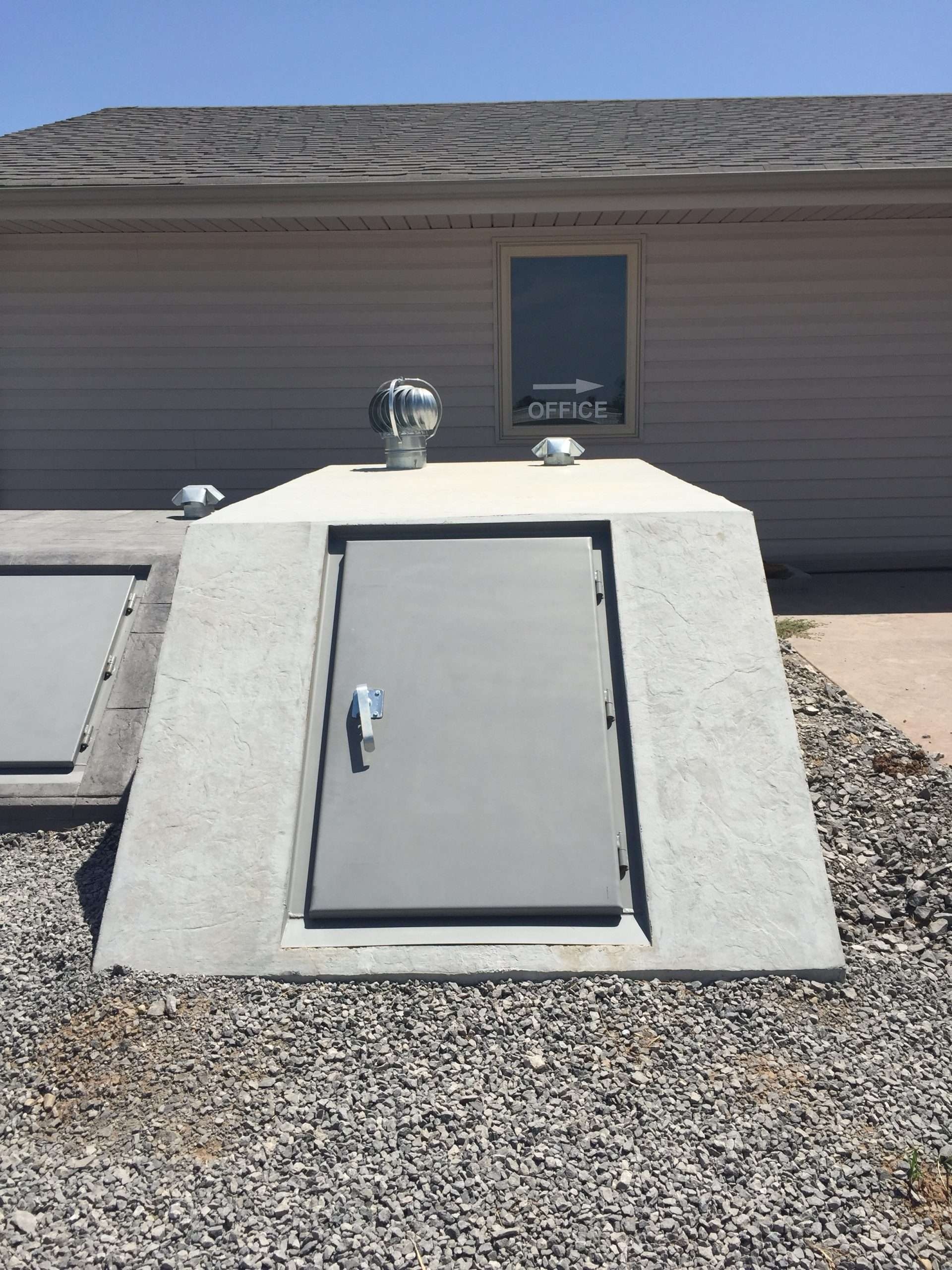 Sloped Front EZ Shelter (SFEZ5411)