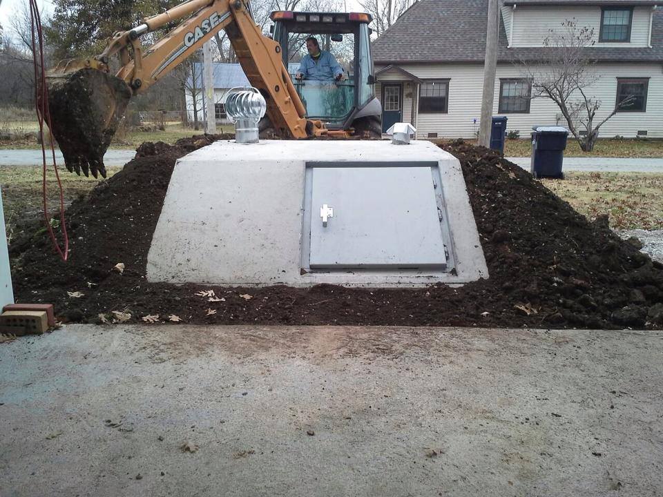 Sloped Front Shelters image 2